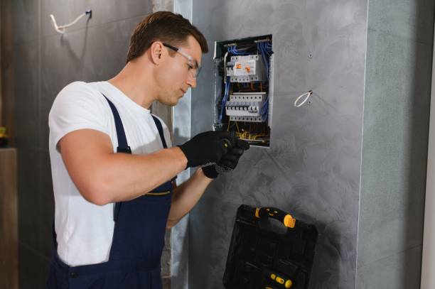 Best Licensed Electrician  in Lakeport, CA